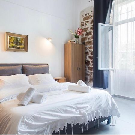 A Litte Taste Of Home Guest House Aten Exteriör bild