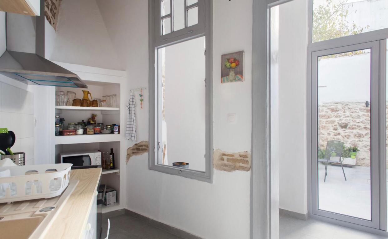 A Litte Taste Of Home Guest House Aten Exteriör bild
