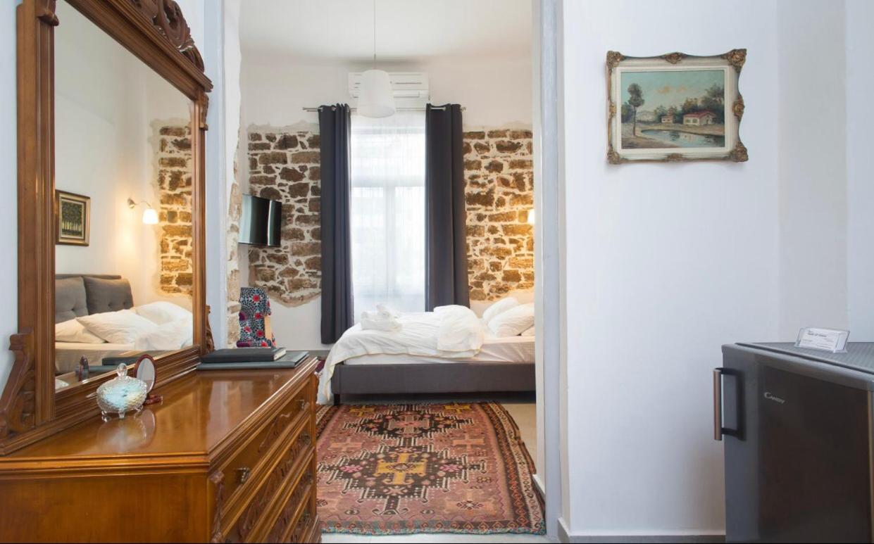 A Litte Taste Of Home Guest House Aten Exteriör bild