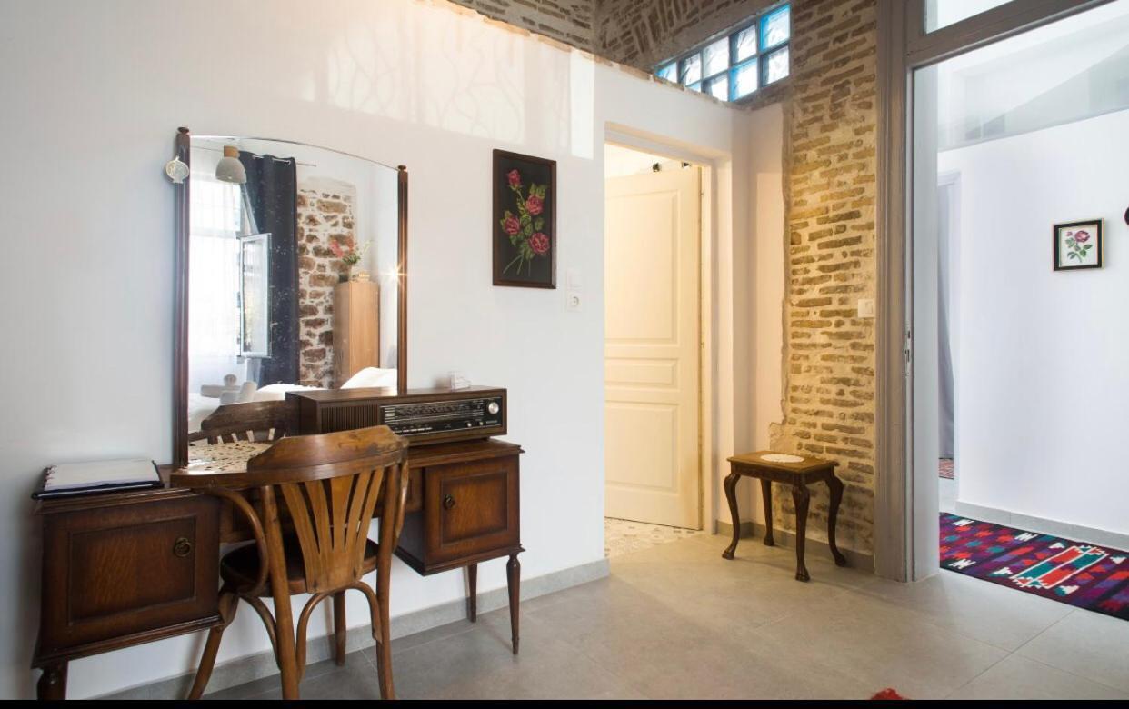 A Litte Taste Of Home Guest House Aten Exteriör bild
